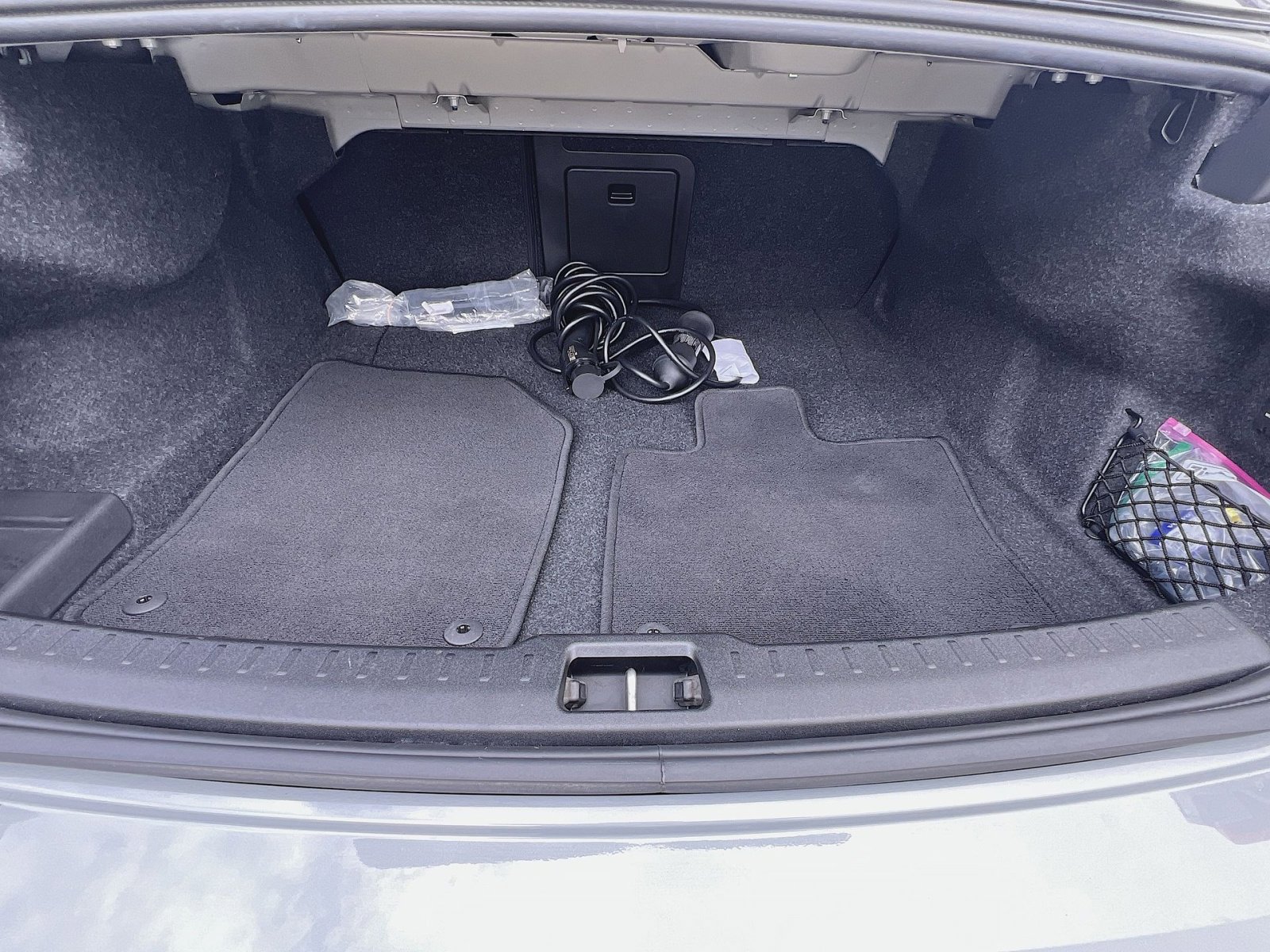 Certified 2024 Volvo S60 T8 Plus w/ Climate Package AWD/4WD image 26