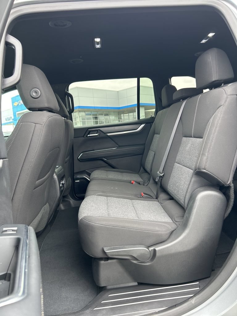 Used 2025 GMC Acadia Elevation FWD image 54