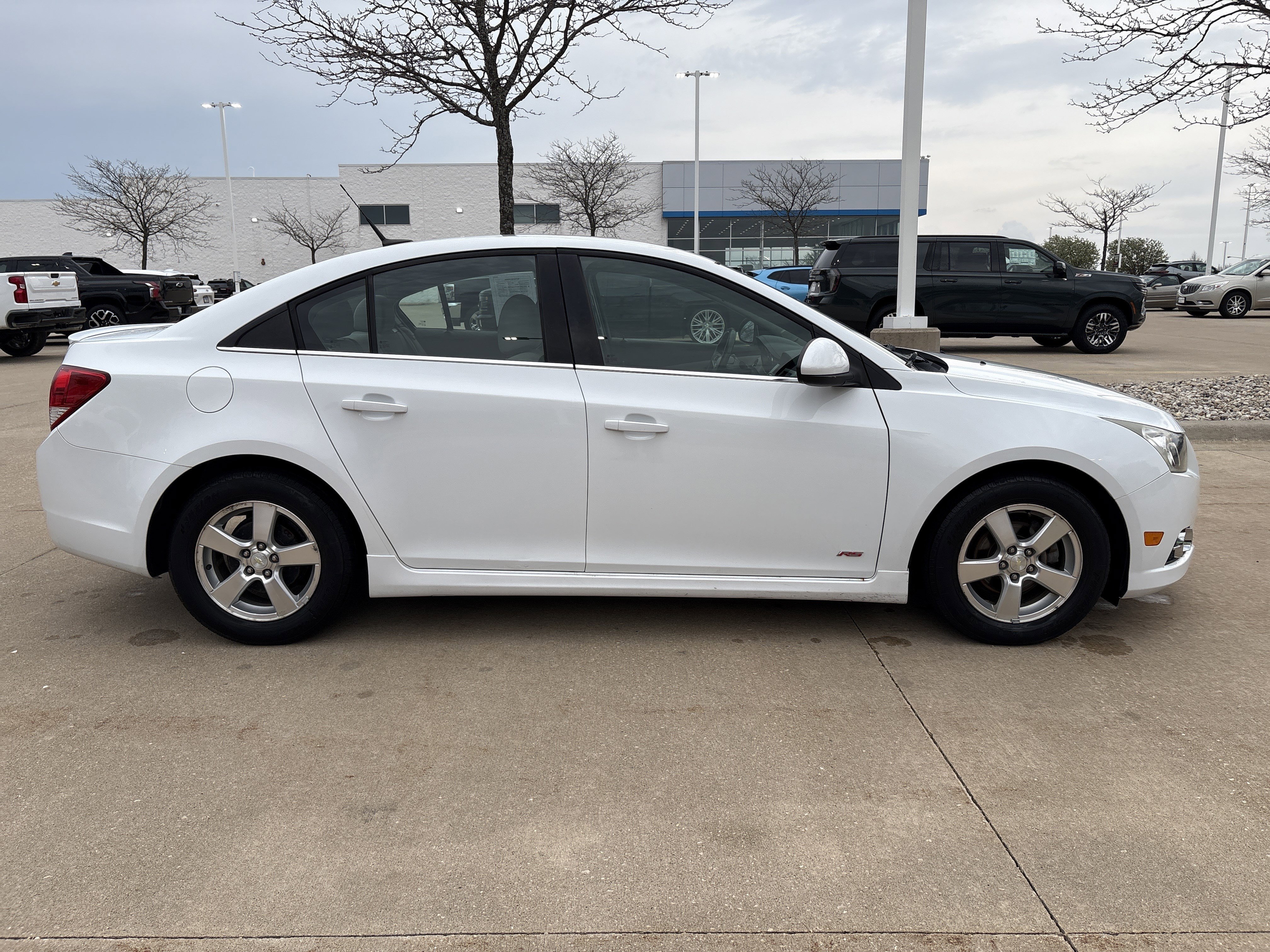 Used 2014 Chevrolet Cruze LT w/ RS Package image 8