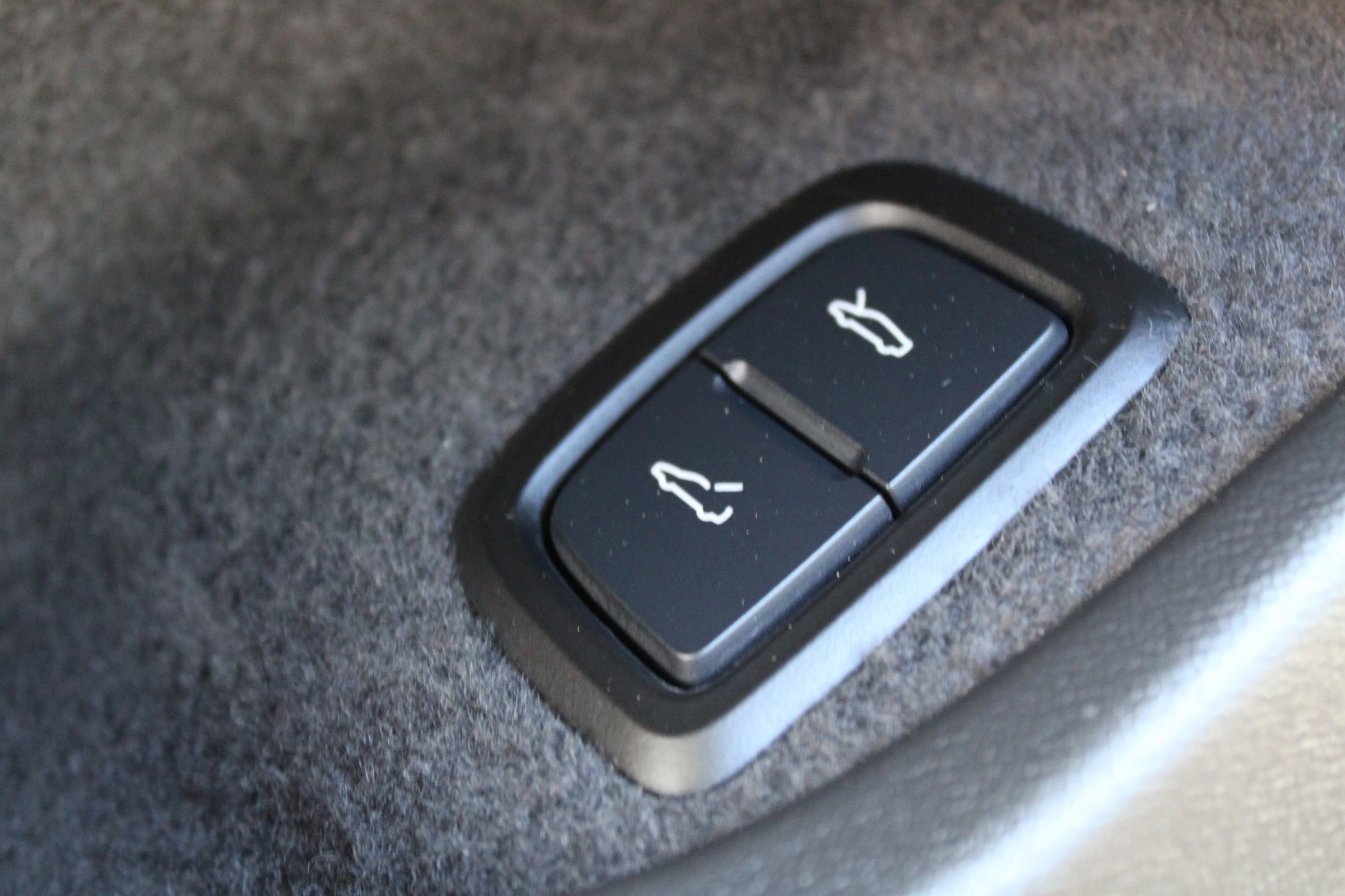 Used 2022 Chevrolet Corvette Stingray Preferred Cpe w/ 2LT image 25