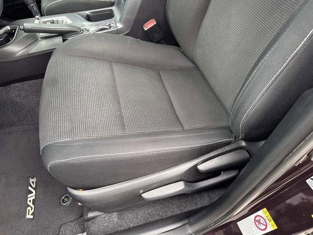 Used 2017 Toyota RAV4 XLE image 15