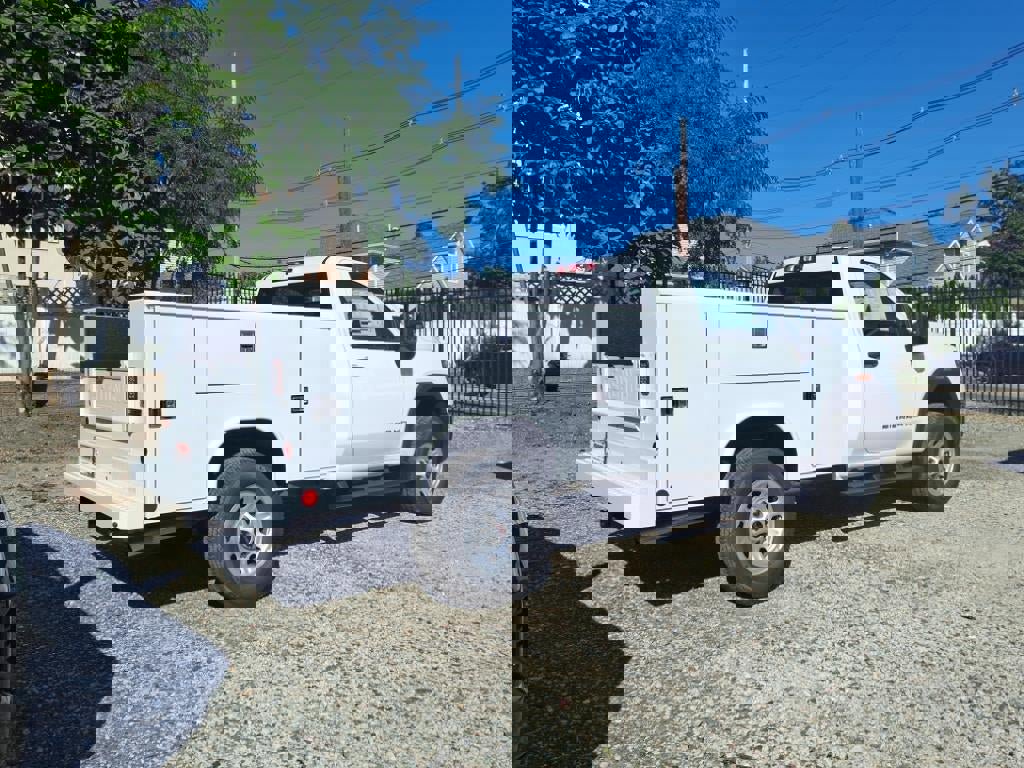 New 2025 GMC Sierra 2500 Pro w/ Snow Plow Prep/Camper Package image 5