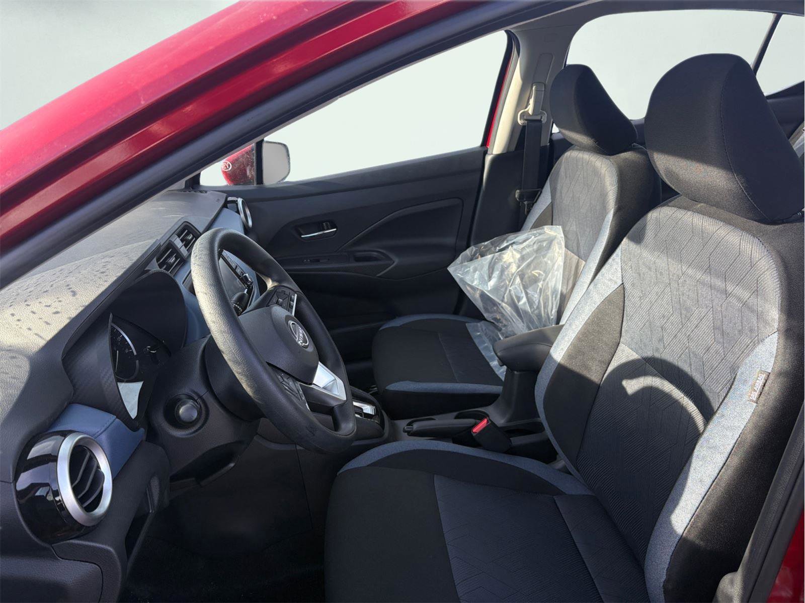 New 2025 Nissan Versa SV w/ Trunk Package image 9