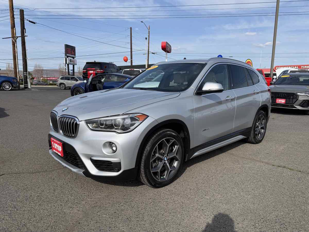 Used 2016 BMW X1 xDrive28i AWD/4WD image 3