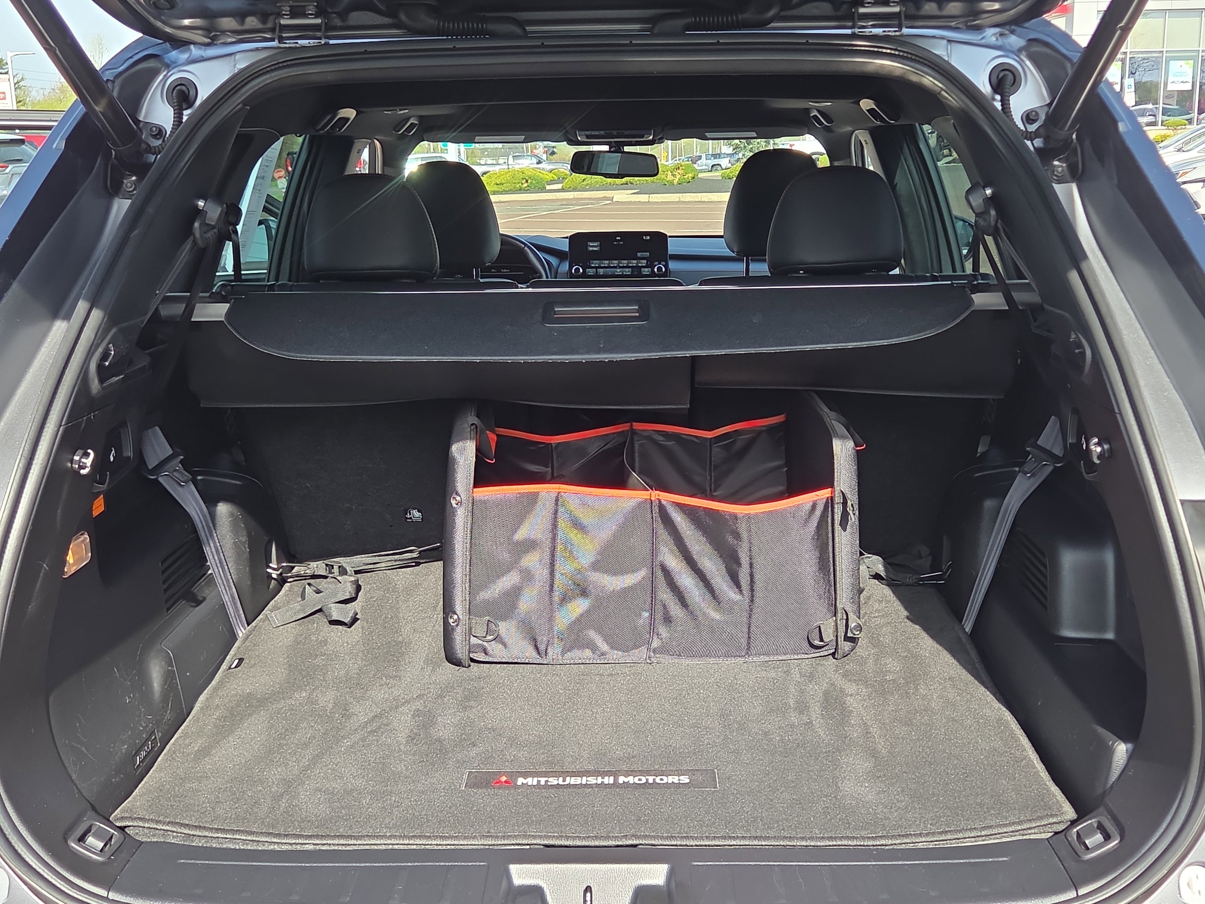 Used 2023 Mitsubishi Outlander SEL image 38