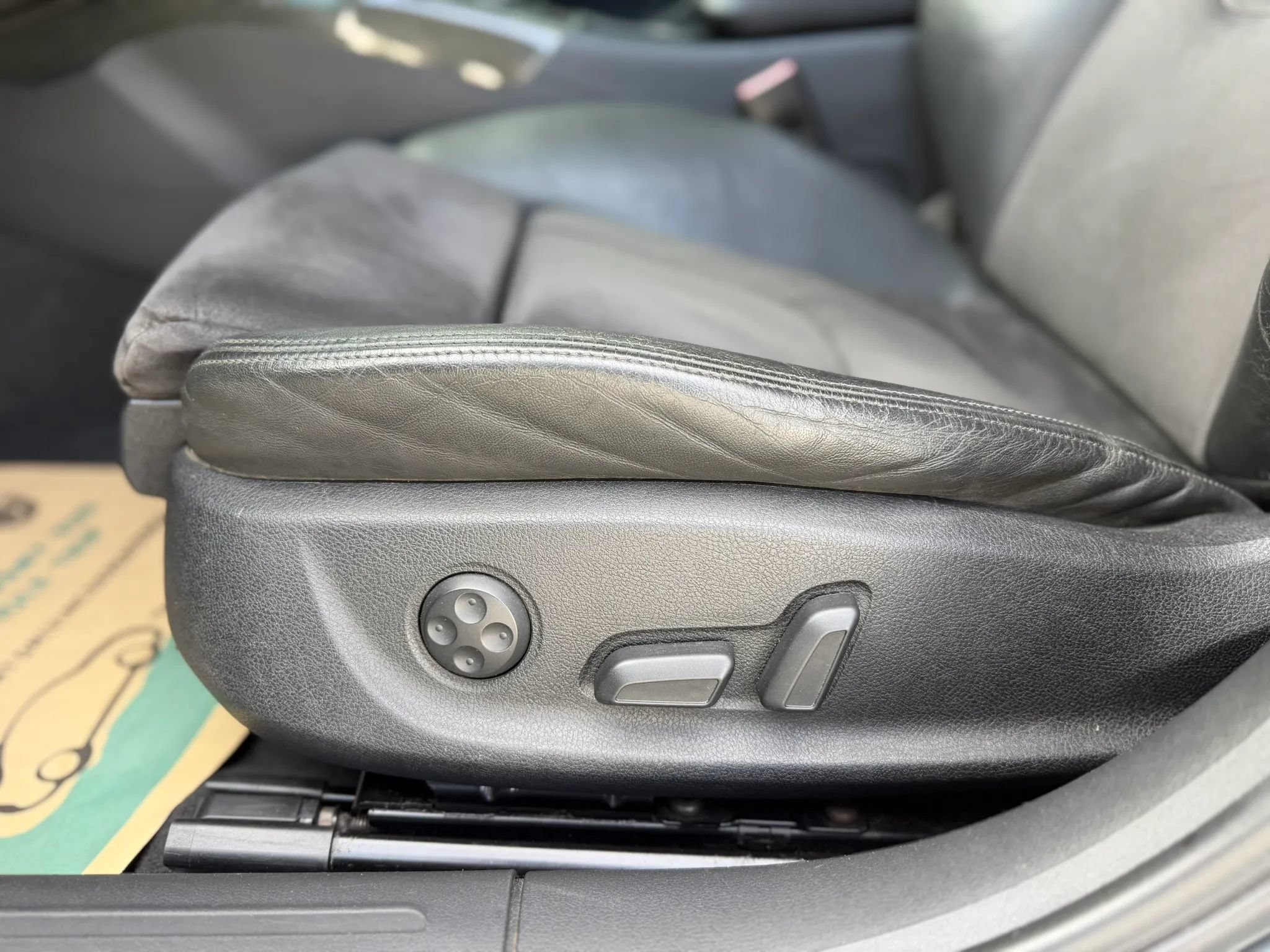 Used 2011 Audi S4 Premium Plus AWD/4WD image 28