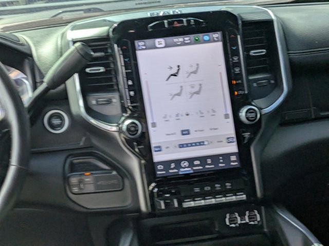 Used 2024 RAM 3500 Laramie w/ Night Edition image 15