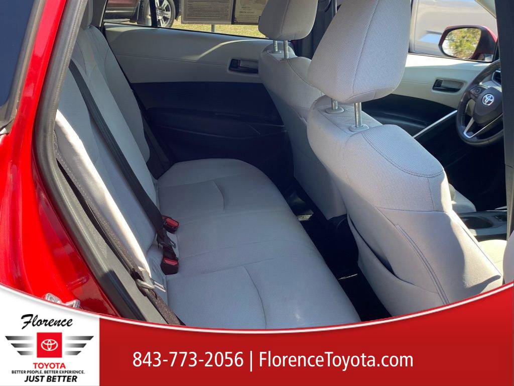 Used 2022 Toyota Corolla Cross LE image 17