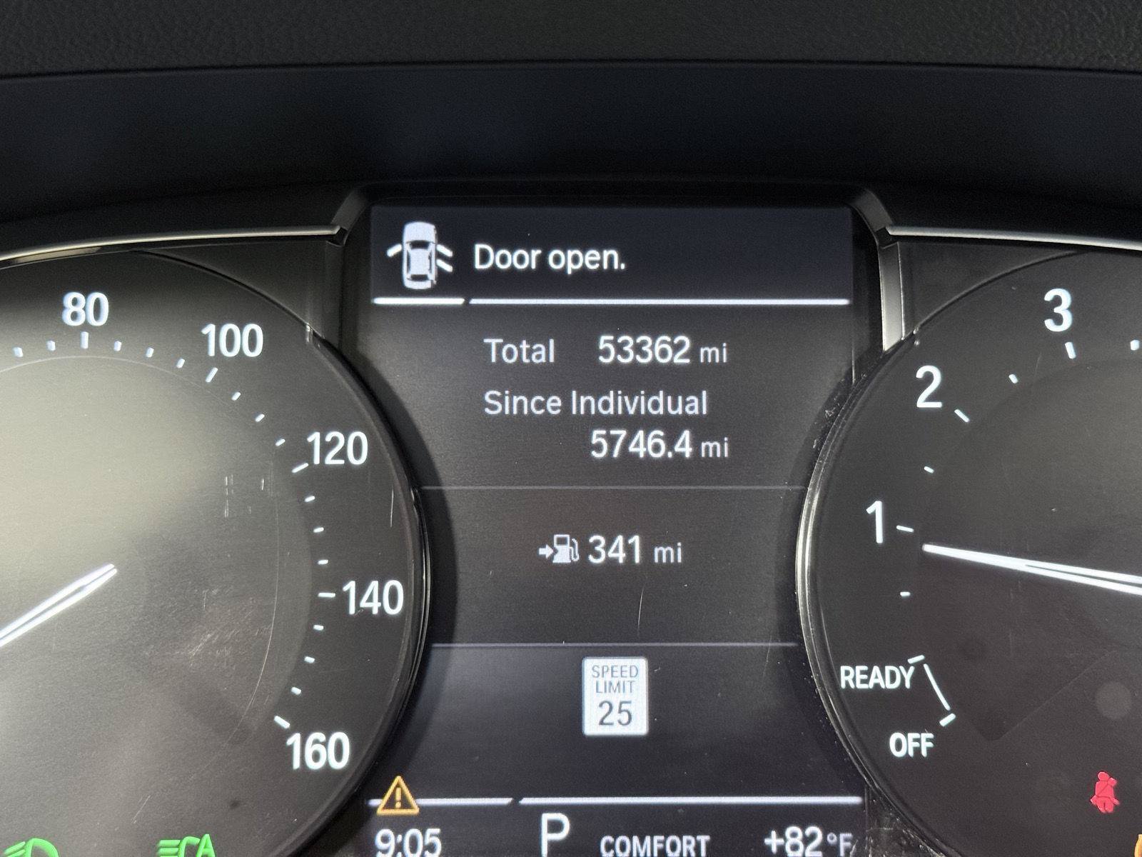 Used 2021 BMW 330i xDrive Sedan w/ Driving Assistance Package AWD/4WD image 15