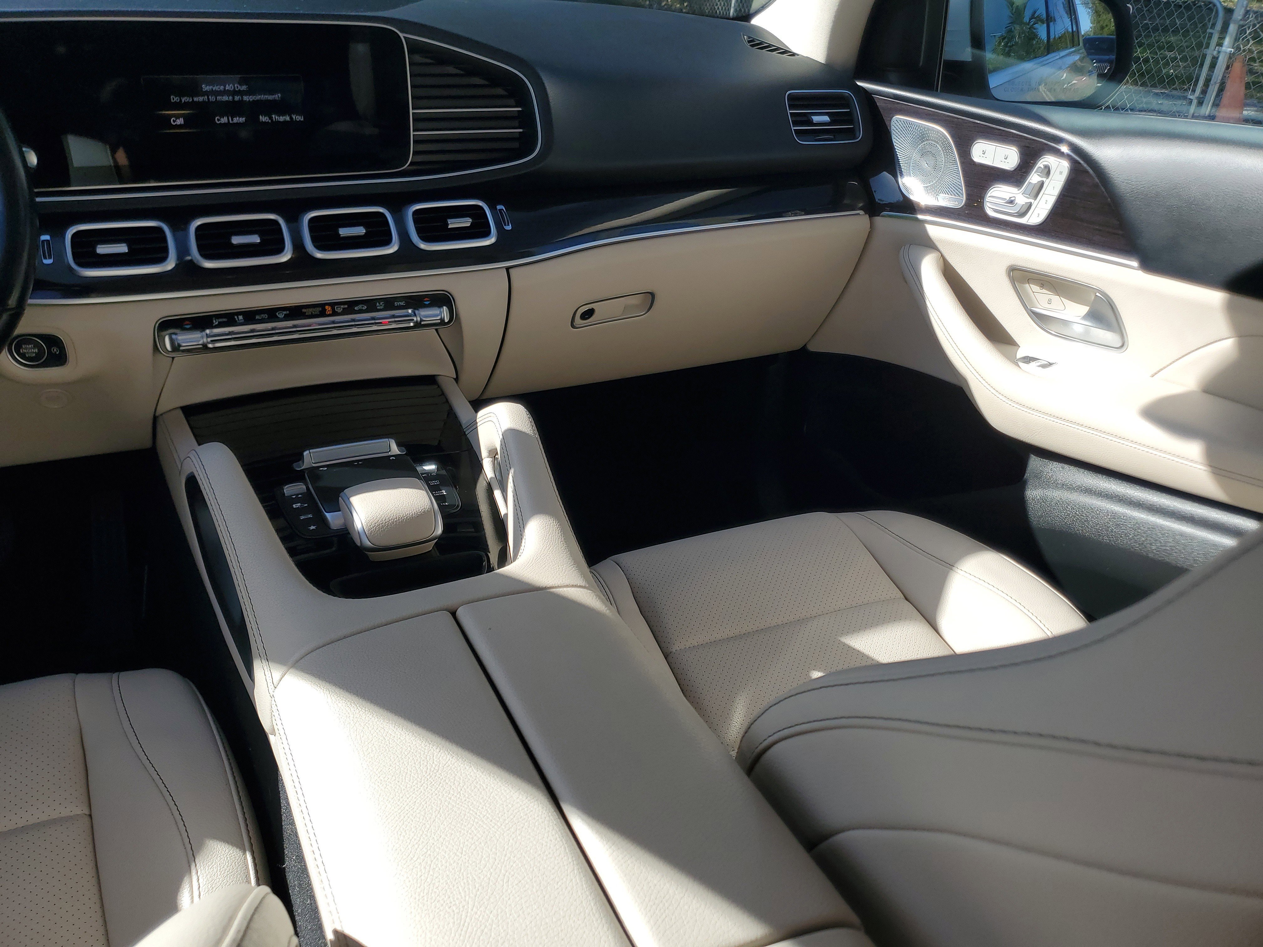 Used 2022 Mercedes-Benz GLE 350 w/ 3rd Row Seat Package image 14