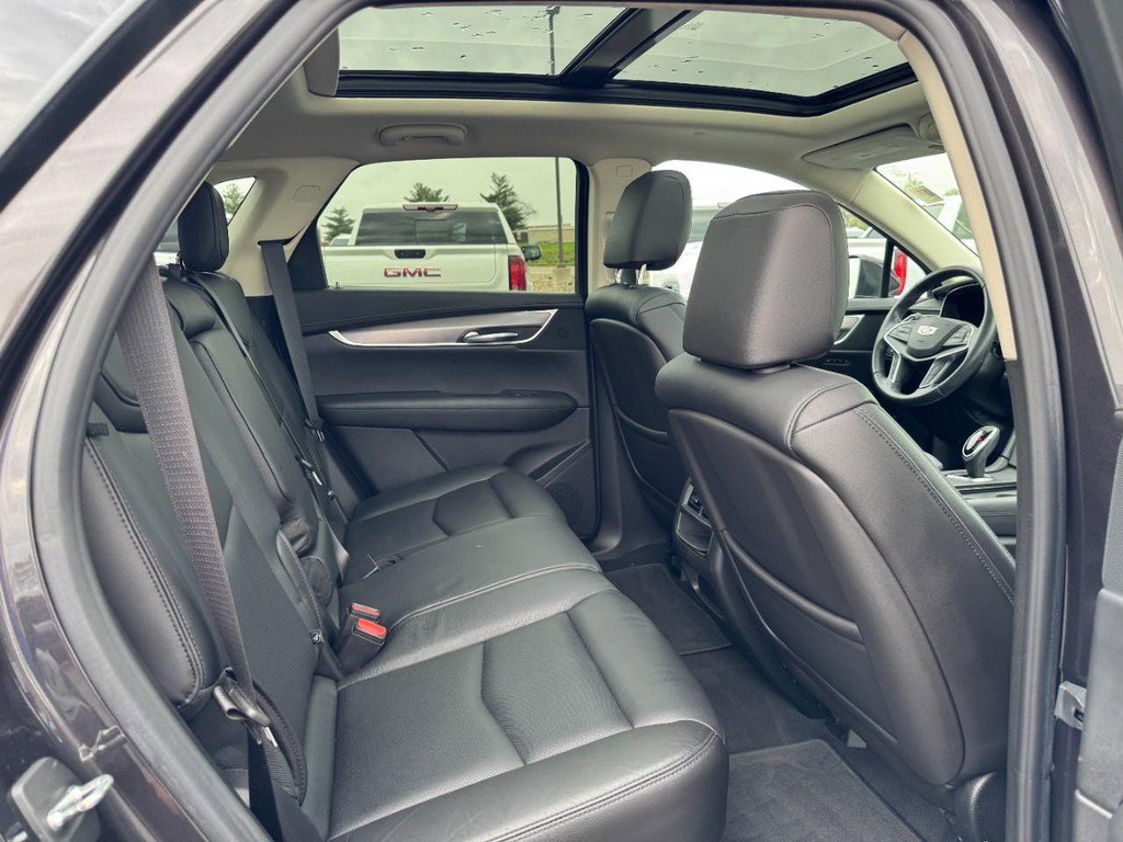 Used 2019 Cadillac XT5 Luxury image 10