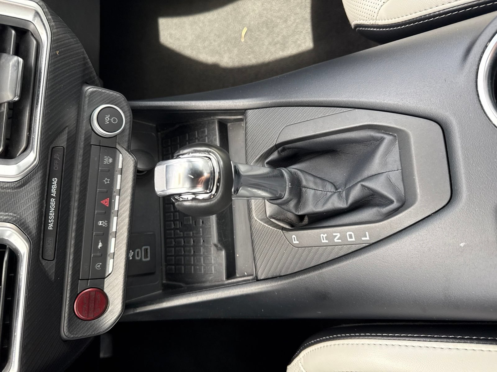 Used 2024 Ford Mustang Premium RWD image 15