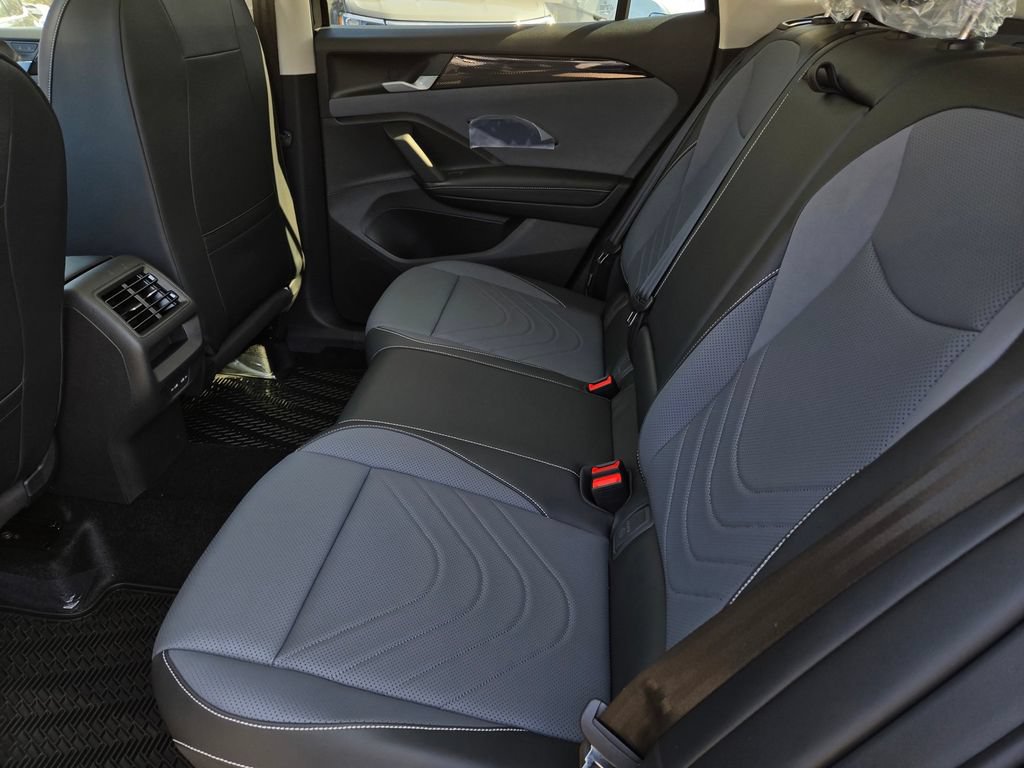 New 2026 Volkswagen Tiguan SE AWD/4WD image 5