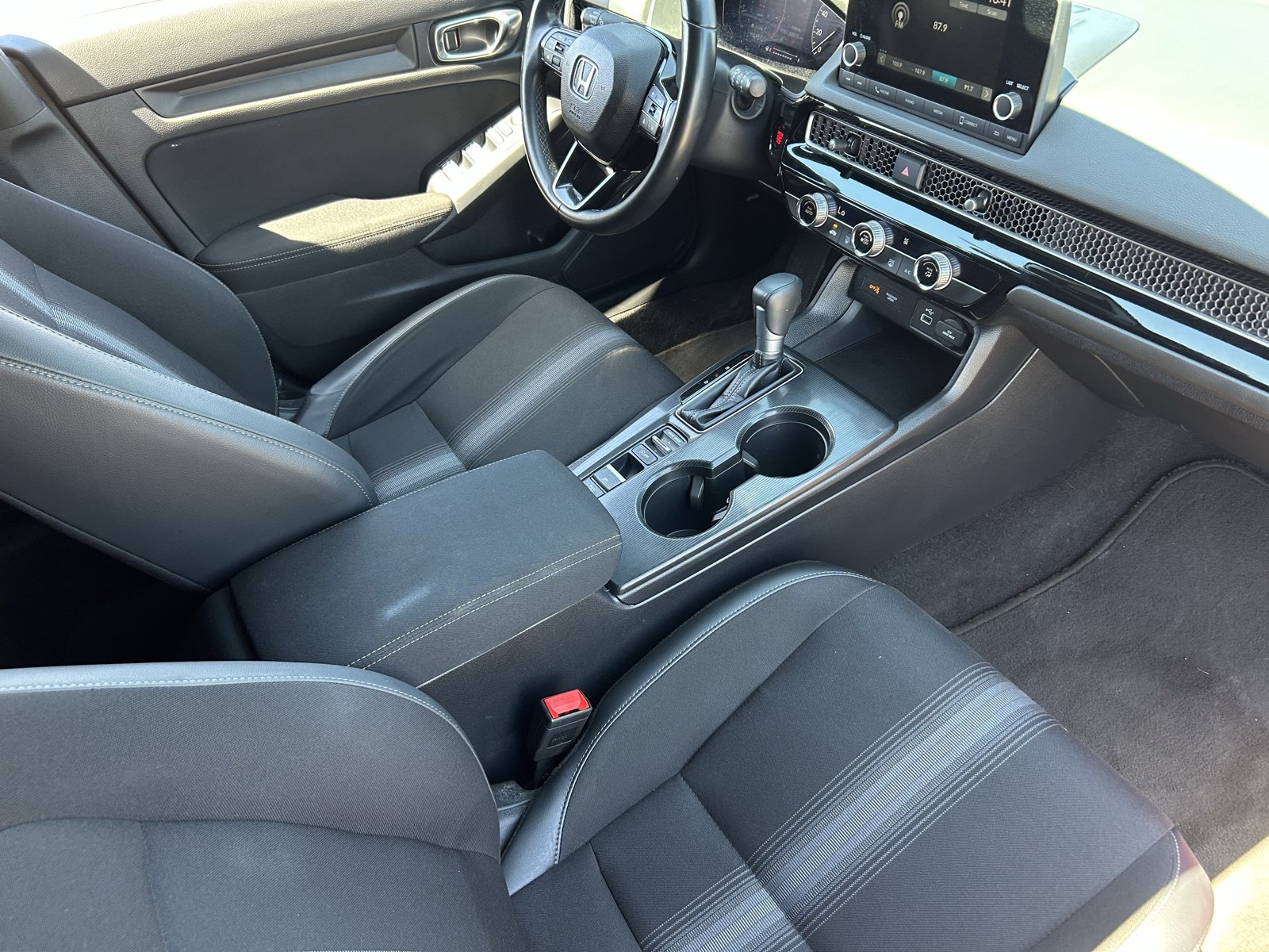Used 2024 Honda Civic Sport image 13