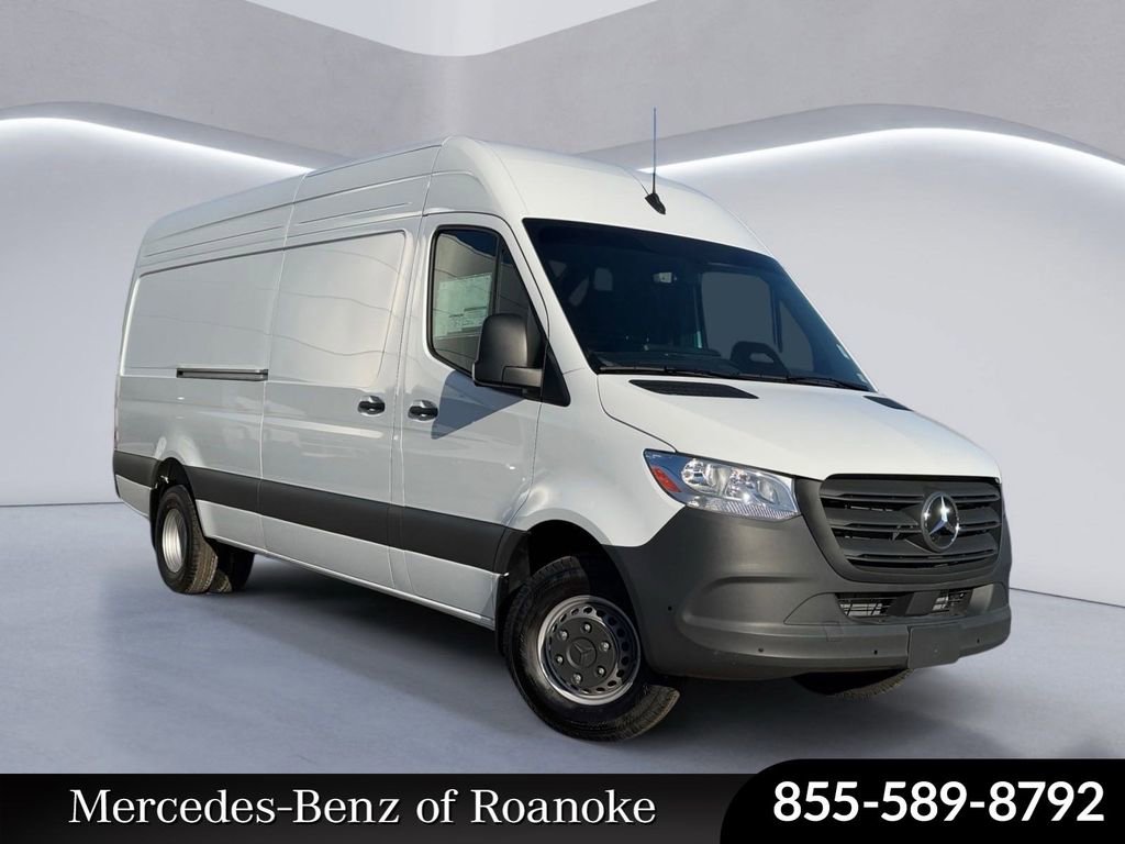 New 2025 Mercedes-Benz Sprinter 3500 image 1