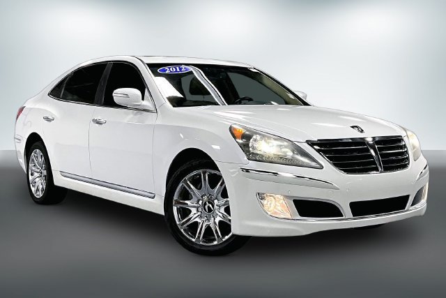 Used 2012 Hyundai Equus Signature RWD image 1