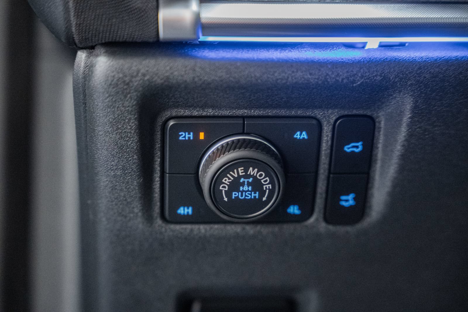 Certified 2025 Ford Expedition Tremor AWD/4WD image 50