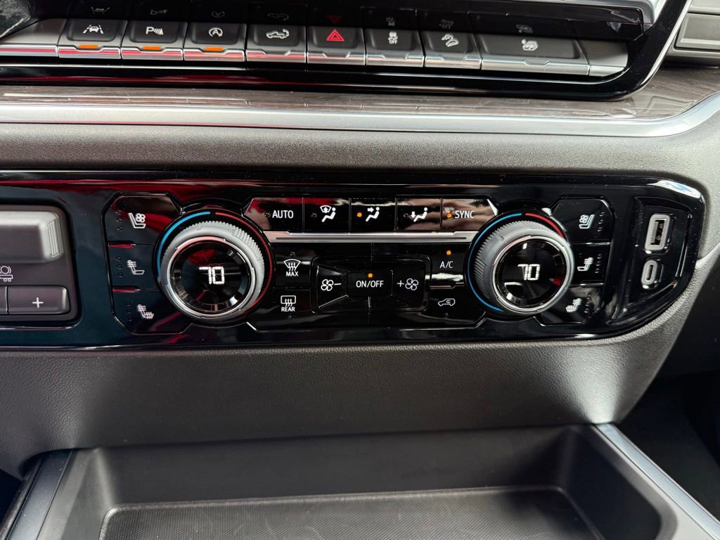 Used 2024 Chevrolet Silverado 1500 LTZ AWD/4WD image 19