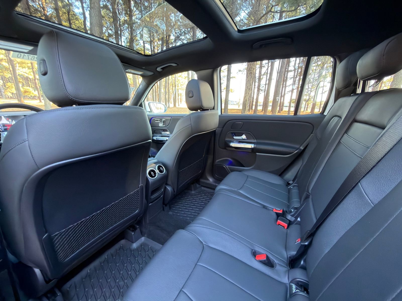 New 2026 Mercedes-Benz GLB 250 image 15