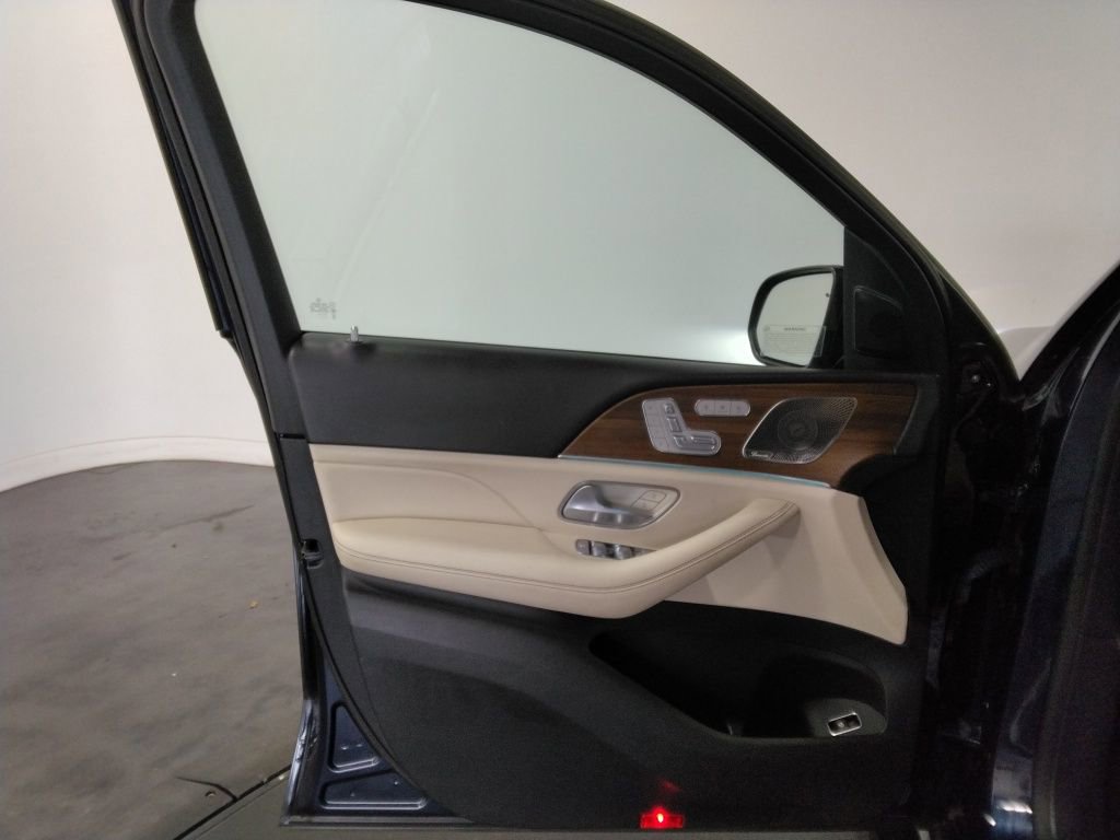 Used 2021 Mercedes-Benz GLE 350 4MATIC w/ Premium Package image 27