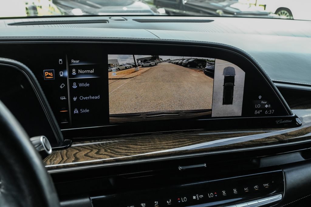 Used 2021 Cadillac Escalade ESV Premium Luxury Platinum AWD/4WD image 25