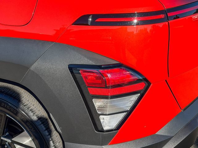 Certified 2025 Hyundai Kona SEL FWD image 10