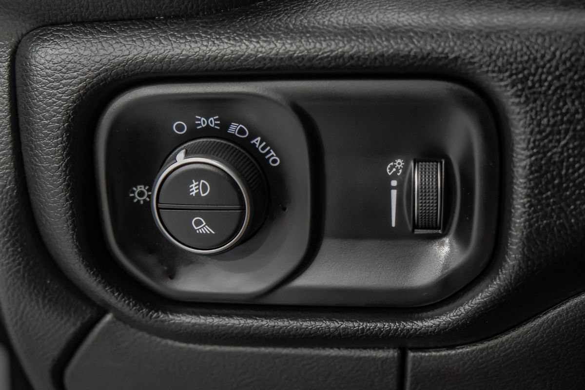 Used 2026 RAM 2500 Big Horn AWD/4WD image 29