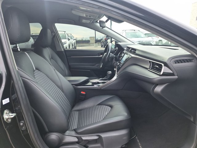 Used 2019 Toyota Camry SE image 17