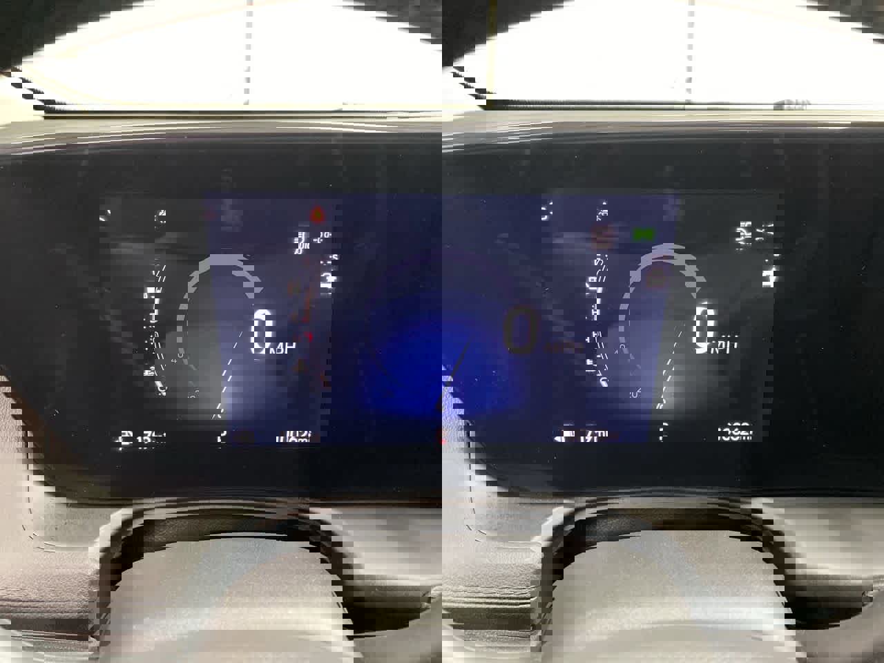 Used 2024 Buick Encore GX Sport Touring w/ Experience Buick Package image 28