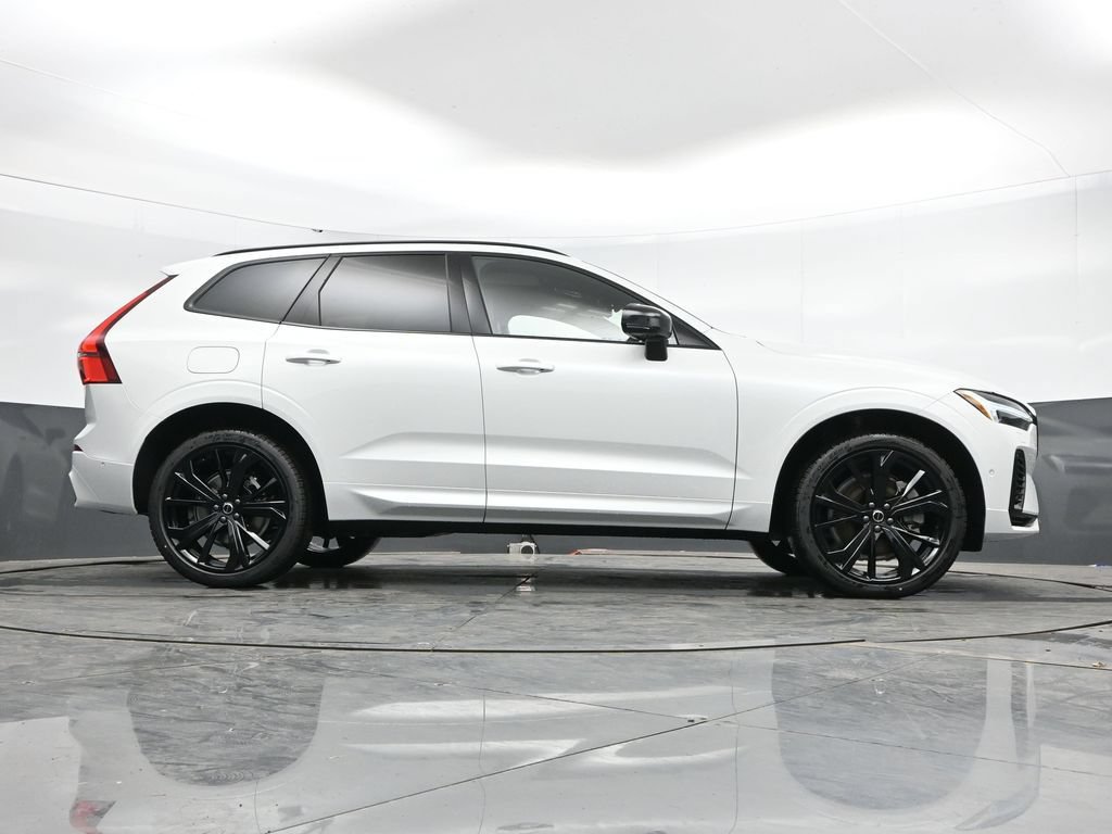 New 2026 Volvo XC60 T8 Ultra w/ Climate Package AWD/4WD image 34