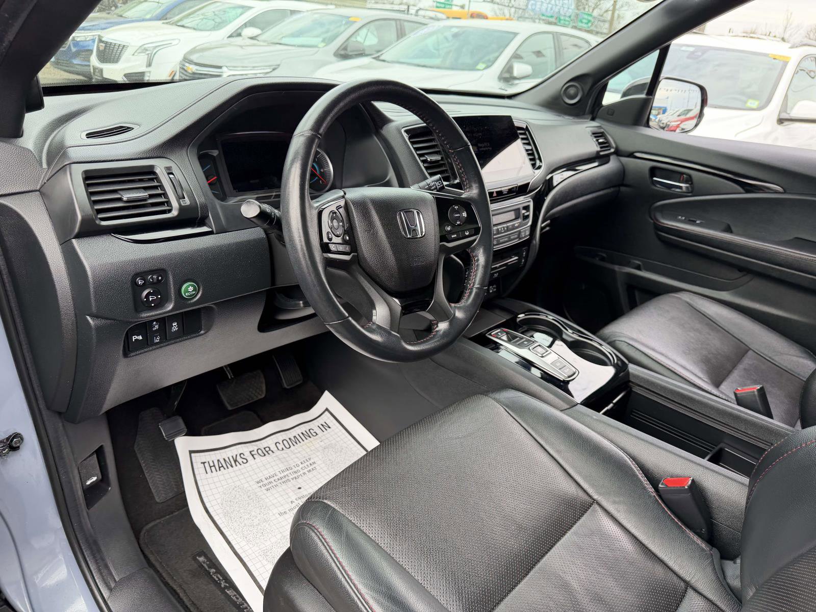 Used 2022 Honda Pilot Black Edition image 12