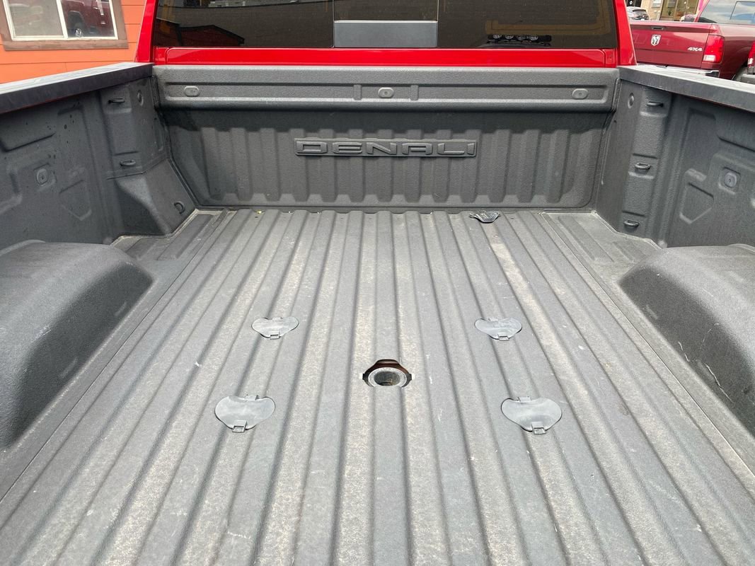 Used 2022 GMC Sierra 2500 Denali w/ Denali Ultimate Package image 14