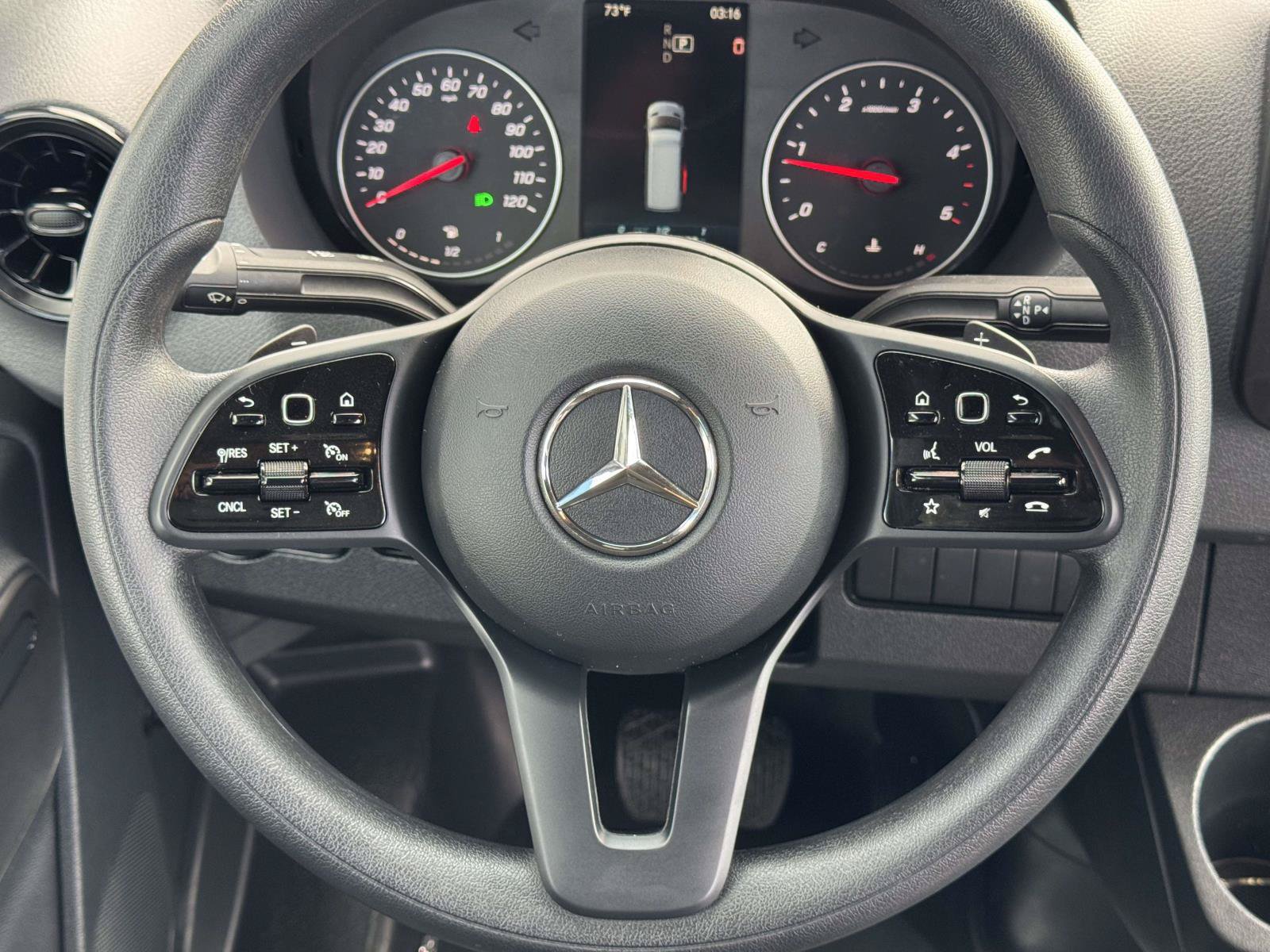 Used 2024 Mercedes-Benz Sprinter 2500 image 13