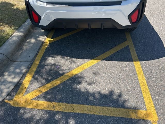 Used 2024 Subaru Crosstrek 2.0i Premium image 5