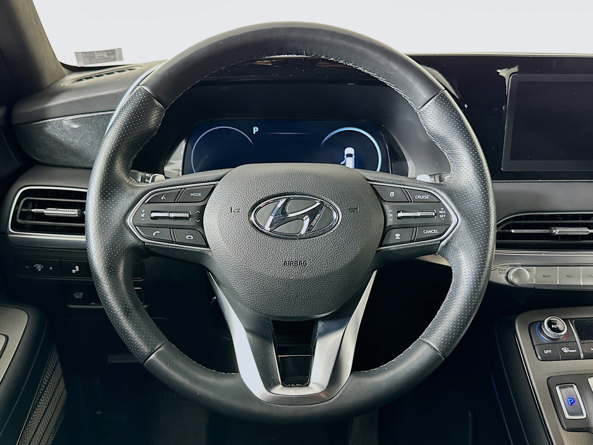 Used 2020 Hyundai Palisade Limited image 18