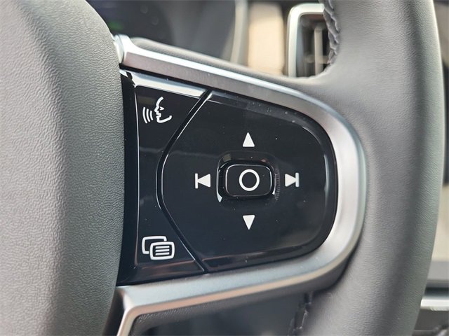 New 2026 Volvo XC90 T8 Plus image 23