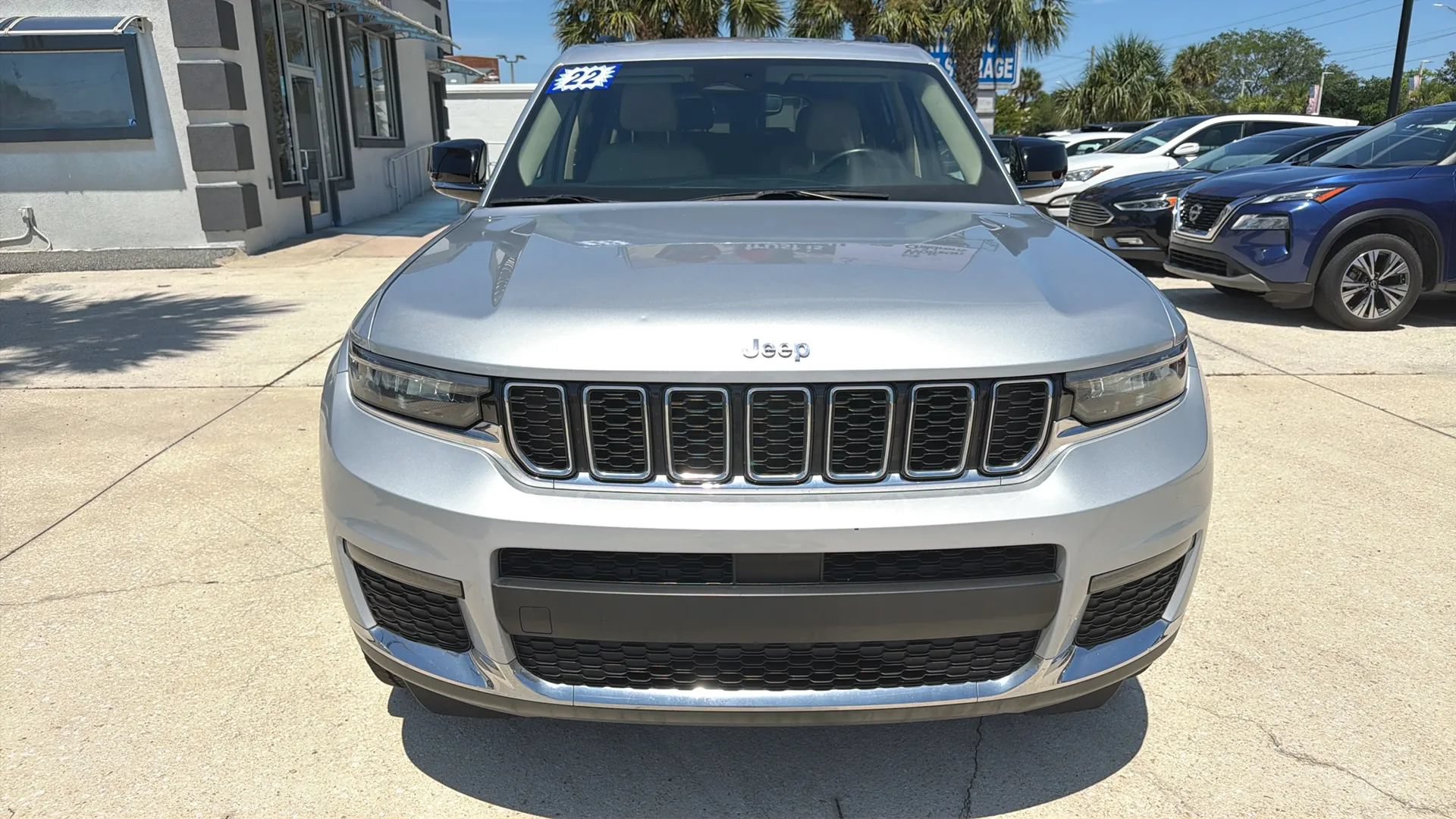 Used 2022 Jeep Grand Cherokee L Limited RWD image 8