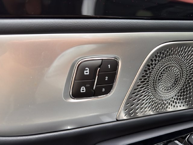New 2026 Lincoln Nautilus Reserve AWD/4WD image 20