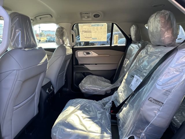 New 2026 Ford Explorer Active w/ Active Comfort Package image 10