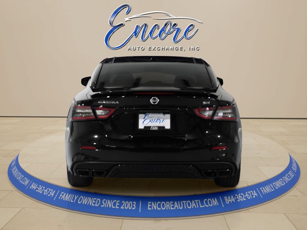 Used 2021 Nissan Maxima SR w/ Sport Mat Group FWD image 4
