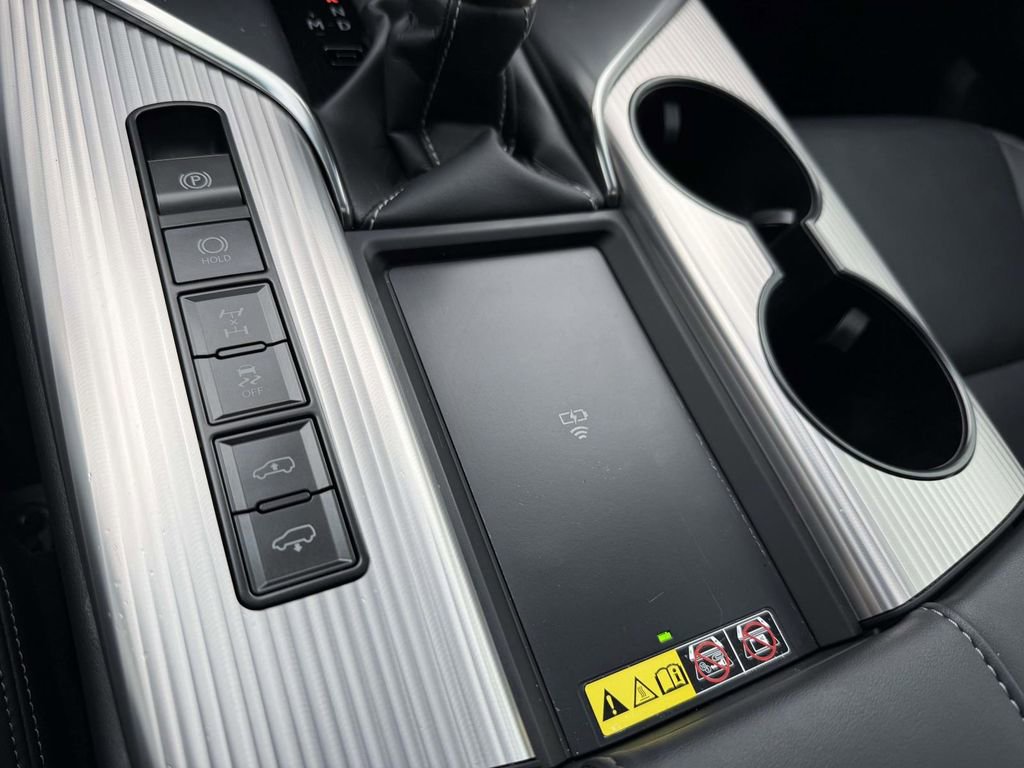 Used 2024 Lexus LX 600 F Sport image 26