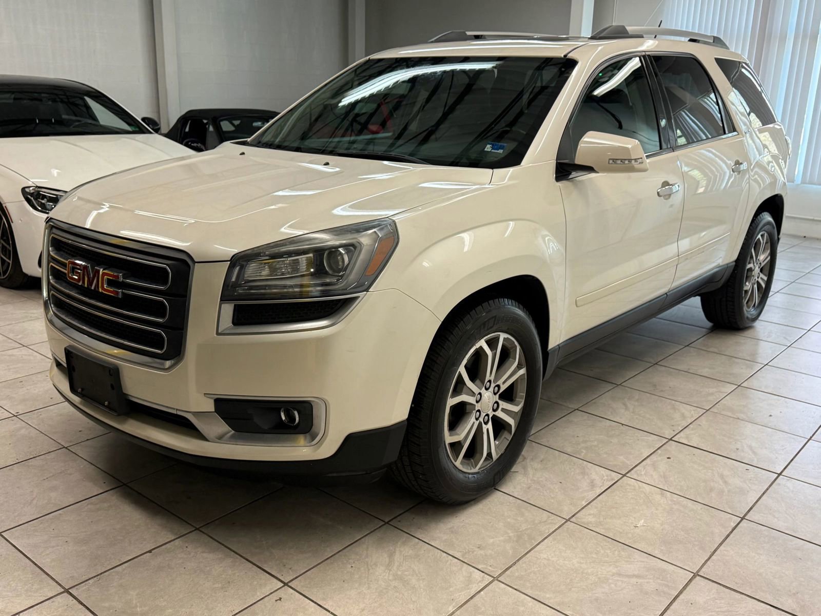 Used 2015 GMC Acadia SLT w/ Open Road Package image 3