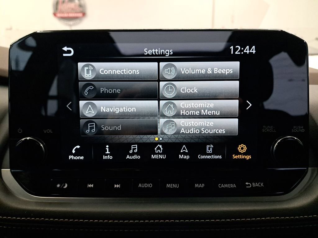 Used 2023 Nissan Rogue Platinum w/ Platinum Premium Package image 21