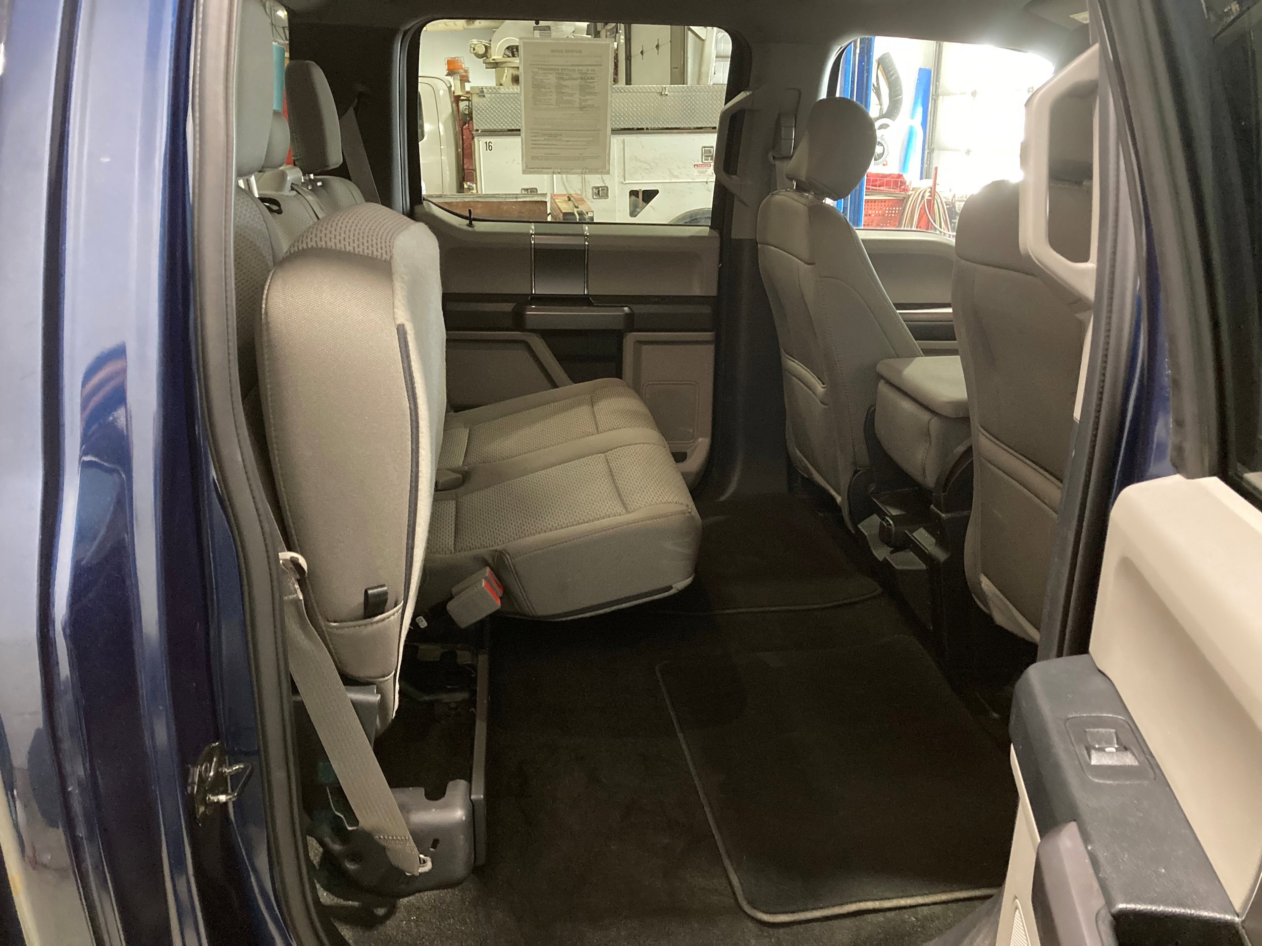 Used 2019 Ford F150 XLT w/ Equipment Group 302A Luxury image 9