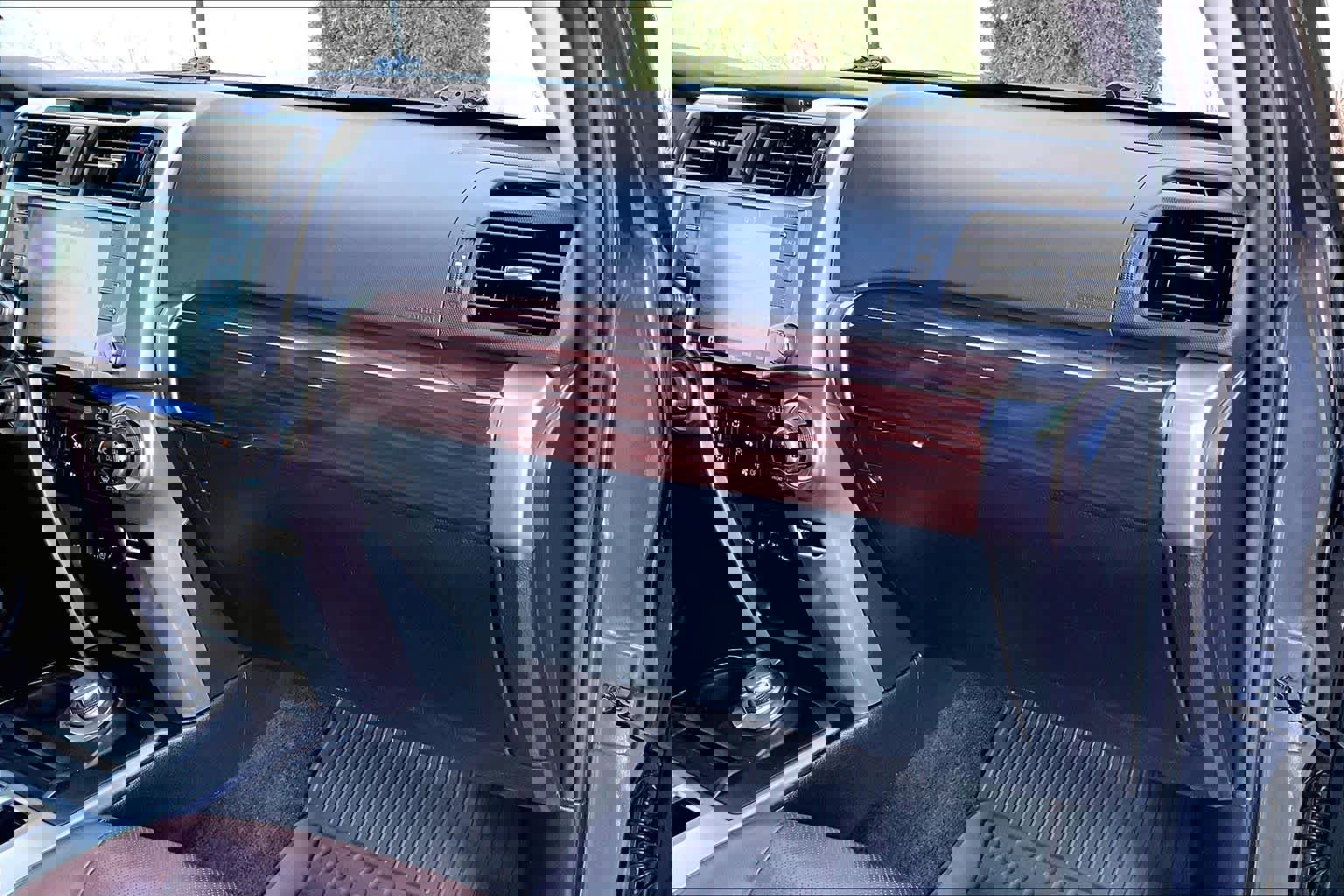 Certified 2020 Toyota 4Runner Limited image 18