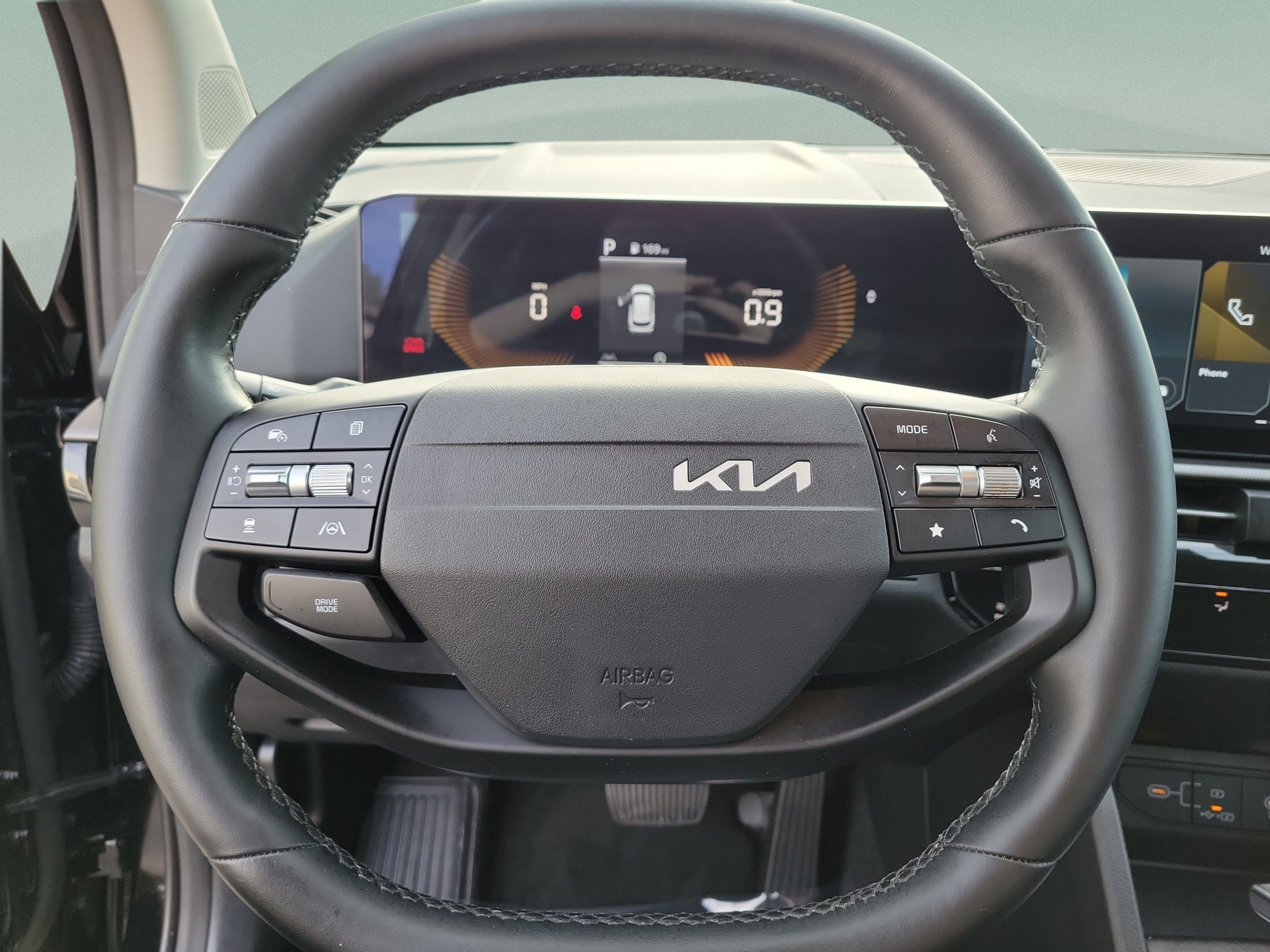 Certified 2026 Kia Sportage LX FWD image 18