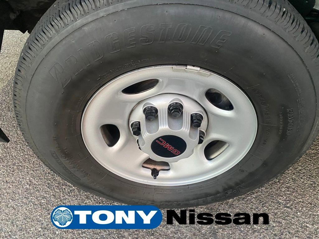 Used 2023 GMC Savana 2500 w/ Driver Convenience Package image 27