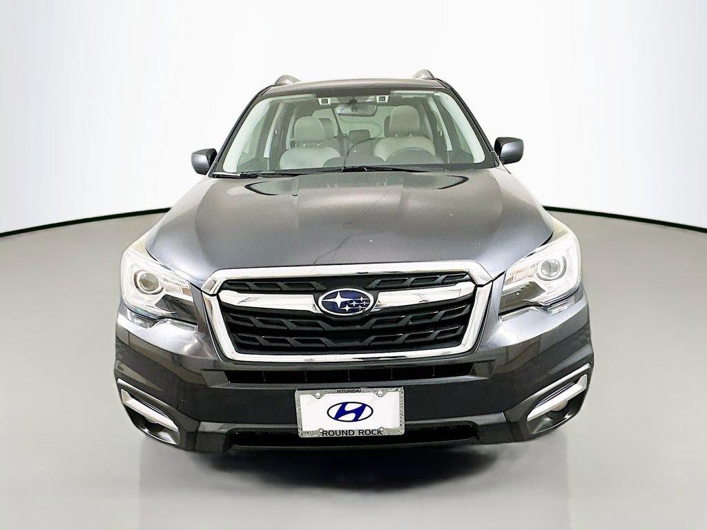 Used 2018 Subaru Forester 2.5i Limited AWD/4WD image 2