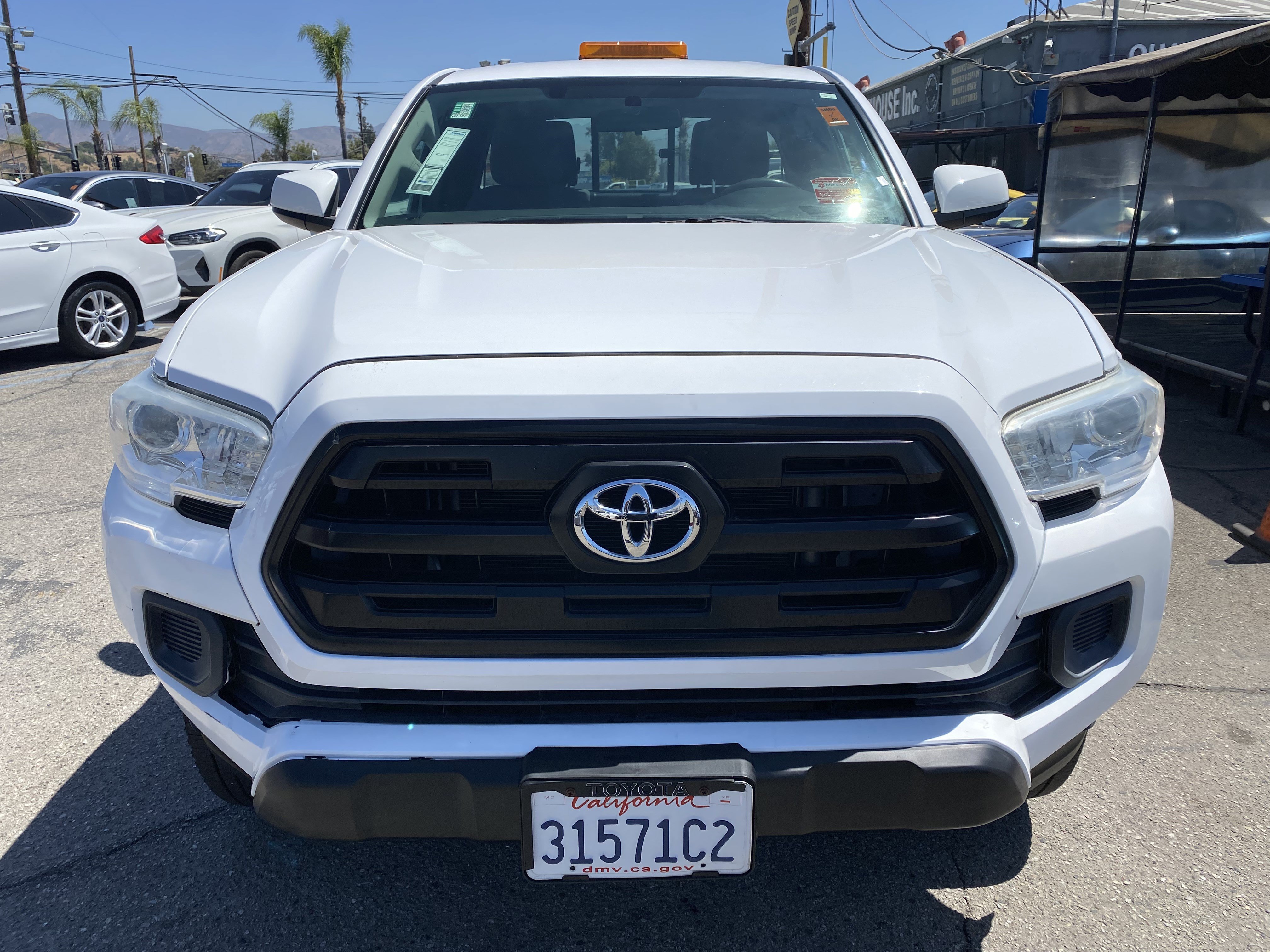 Used 2016 Toyota Tacoma SR RWD image 3