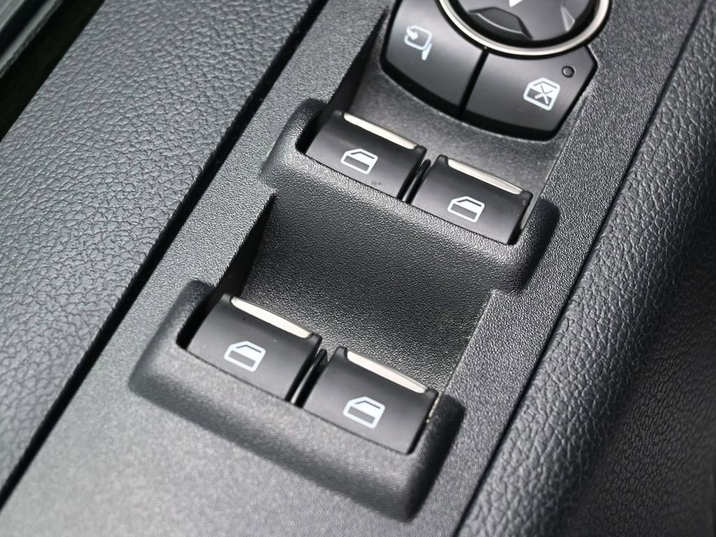 Used 2018 Ford F150 Raptor w/ Equipment Group 802A Luxury image 14